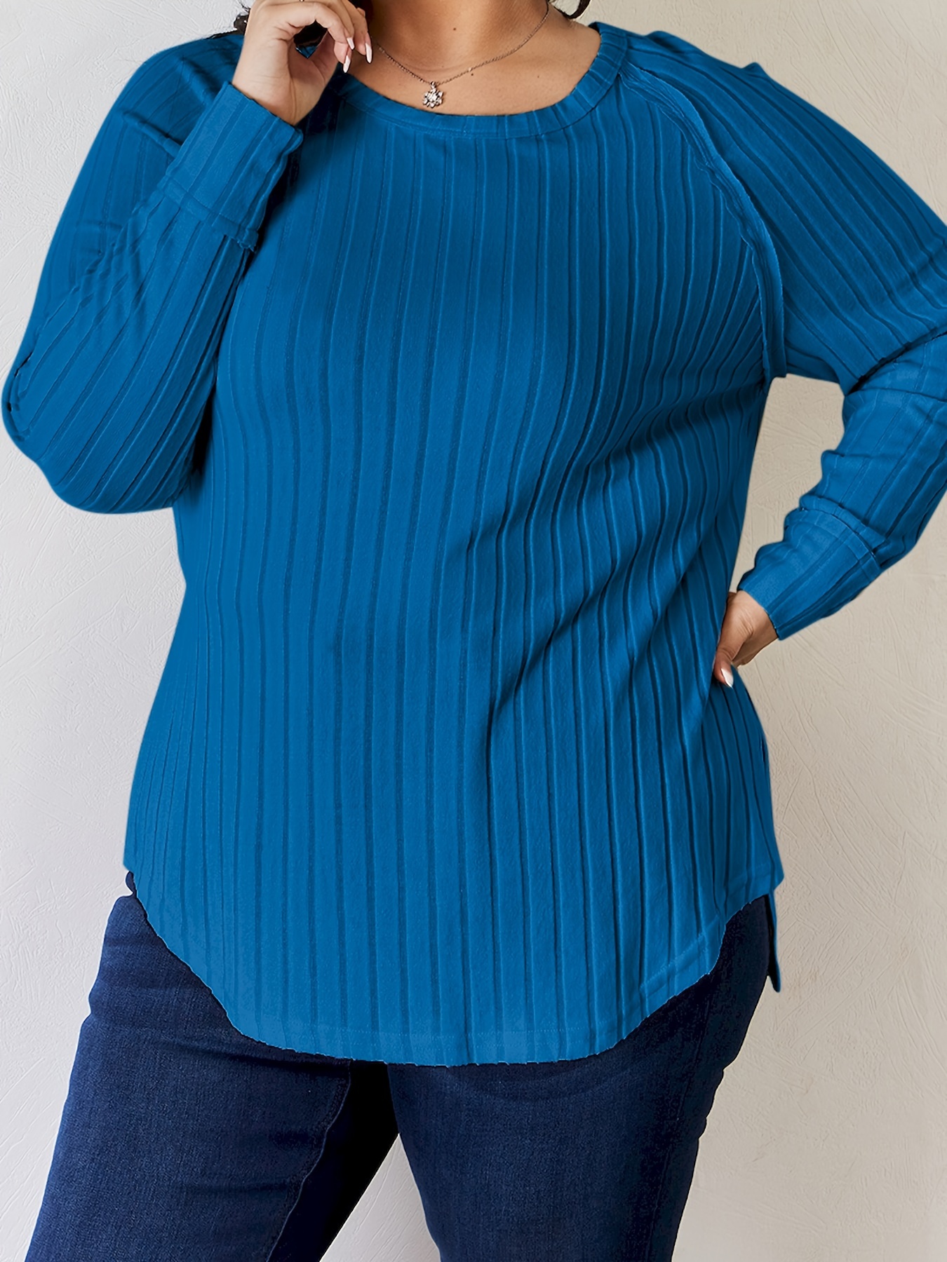 full size ribbed round neck   t shirt details 0