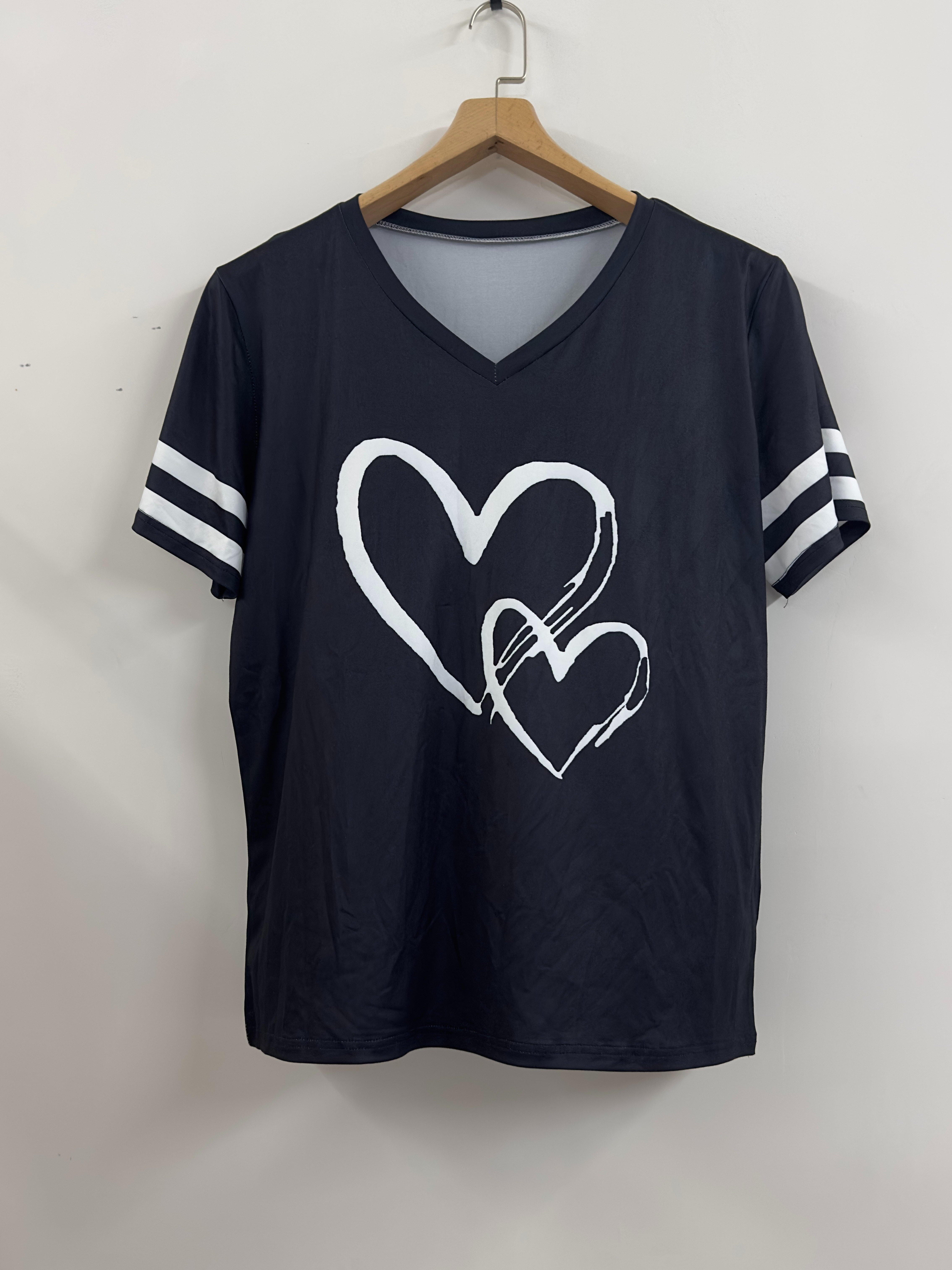 plus size heart stripe print t shirt casual v neck short sleeve top for spring summer womens plus size clothing details 6